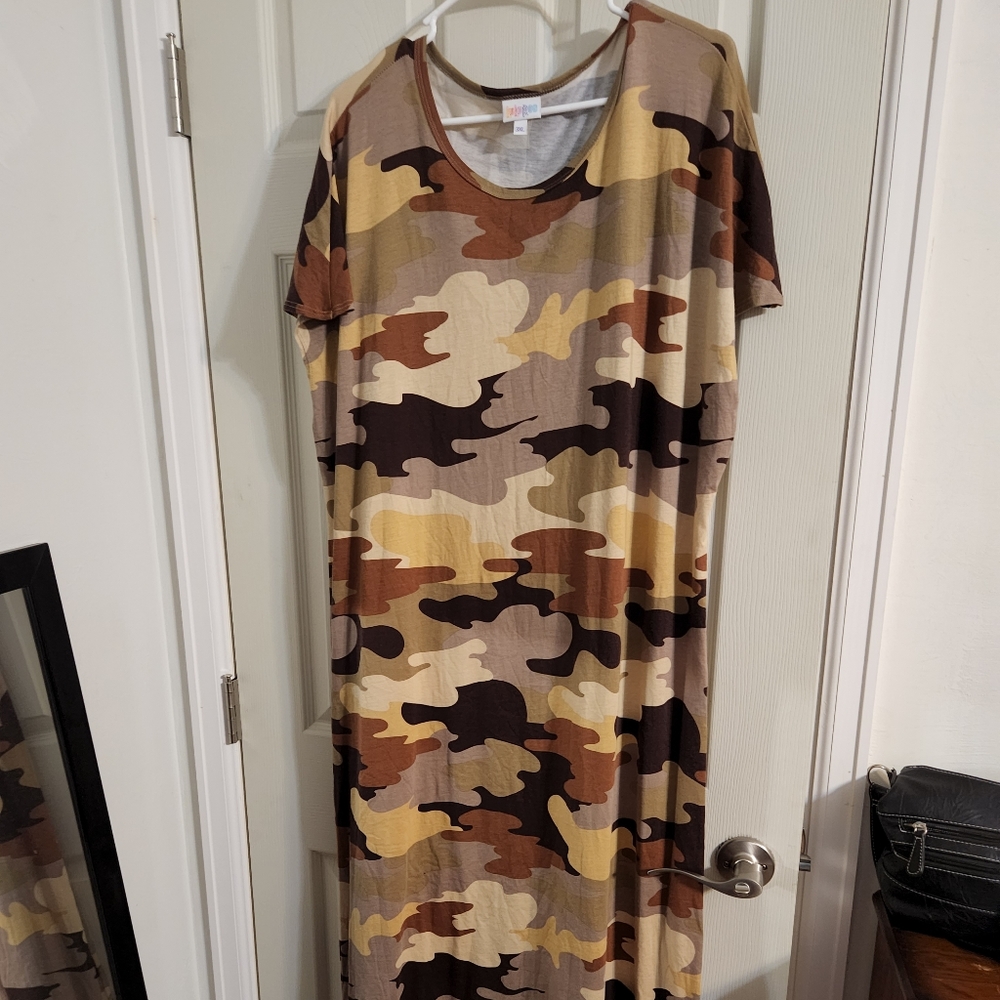 3XL LuLaRoe Carly
